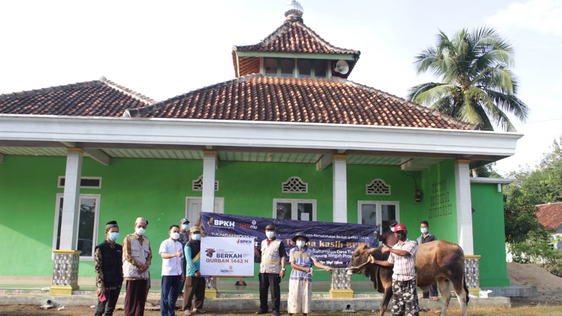Tebar Manfaat Berkah Qurban BPKH-Lazismu di desa Tias Bangun Lampung Tengah